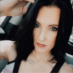 Meet your Posher, Tonya